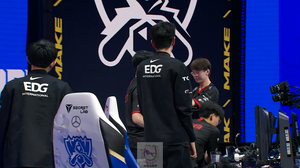 CLG轻取EDG，Inspired送出助攻的简单介绍