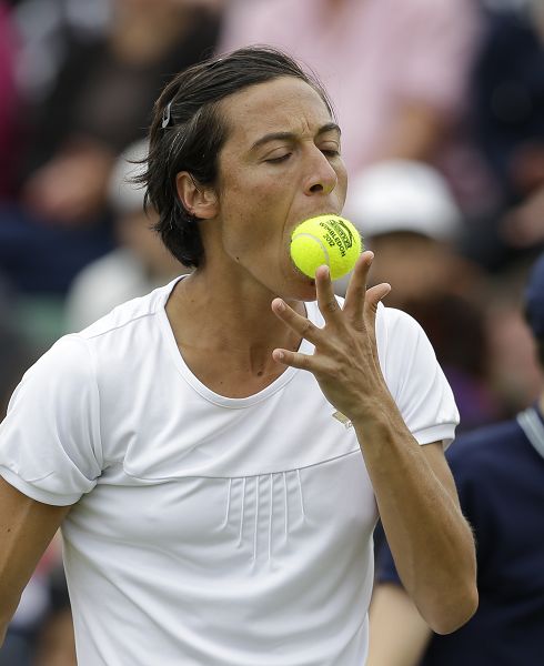 欧洲网球队鏖战美国网球队，克耶高斯三分雨点燃全场