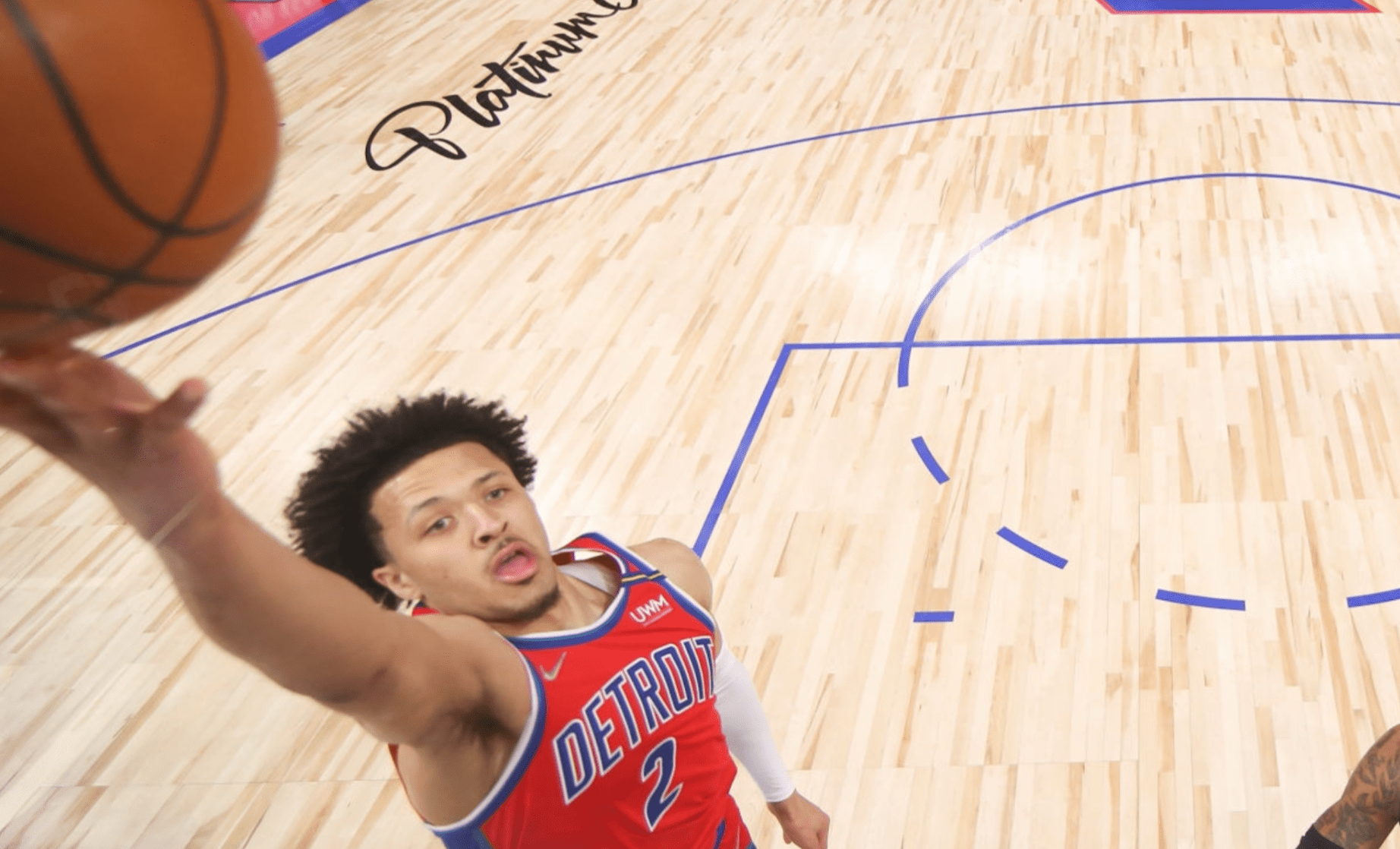 智利绝杀勒沃库森，奥亚尔萨瓦尔状态火热